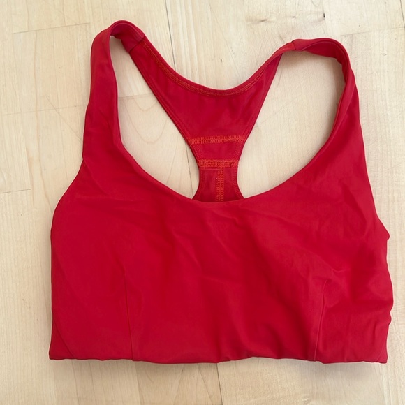 Sports bra! - Picture 1 of 3